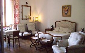 La Chambre D'Amis